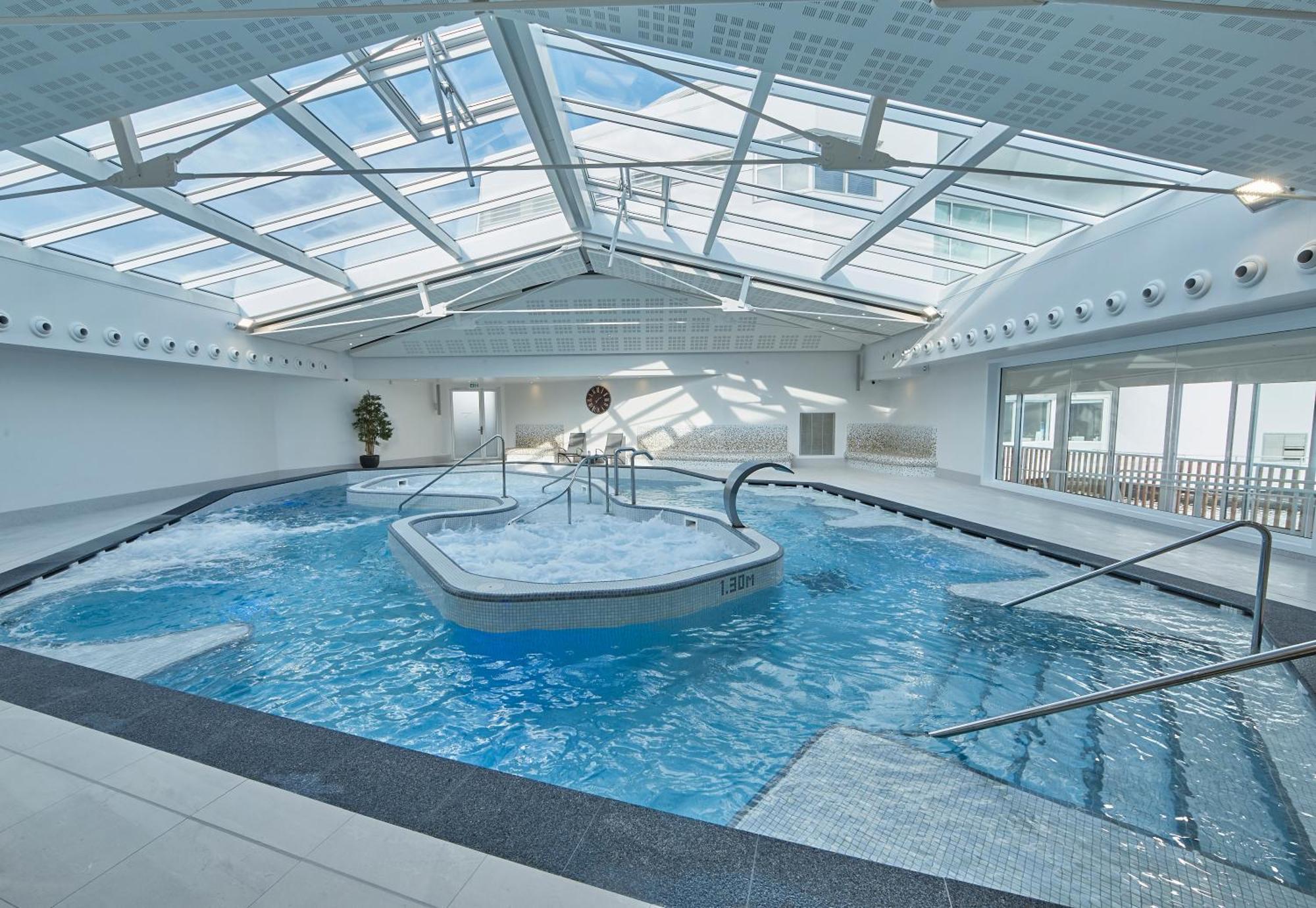 Miramar La Cigale Hotel Thalasso & Spa Arzon Exterior foto